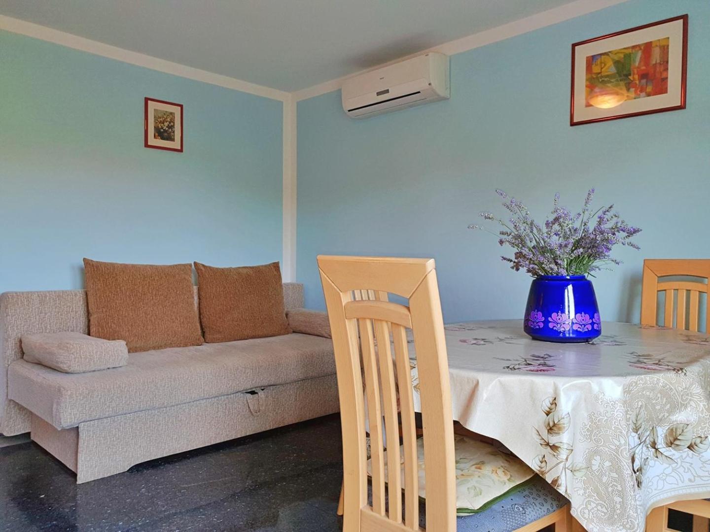 Apartments Vodopija Солине Экстерьер фото