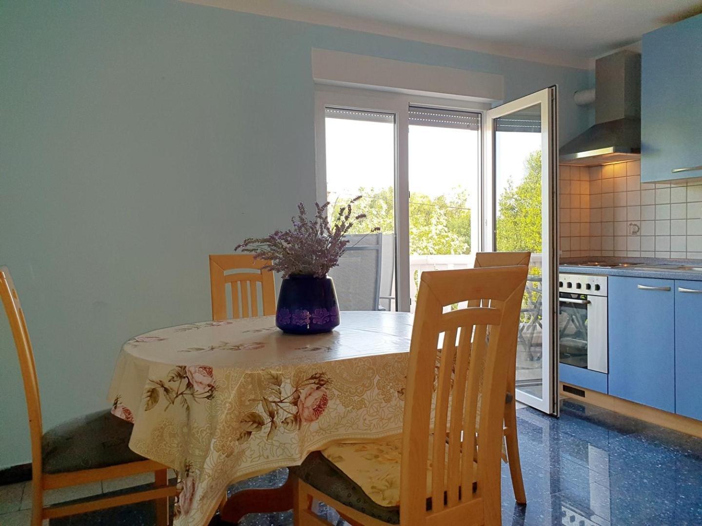 Apartments Vodopija Солине Экстерьер фото